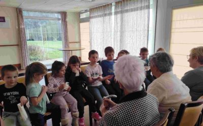 Les GS-CP chantent à l’EHPAD